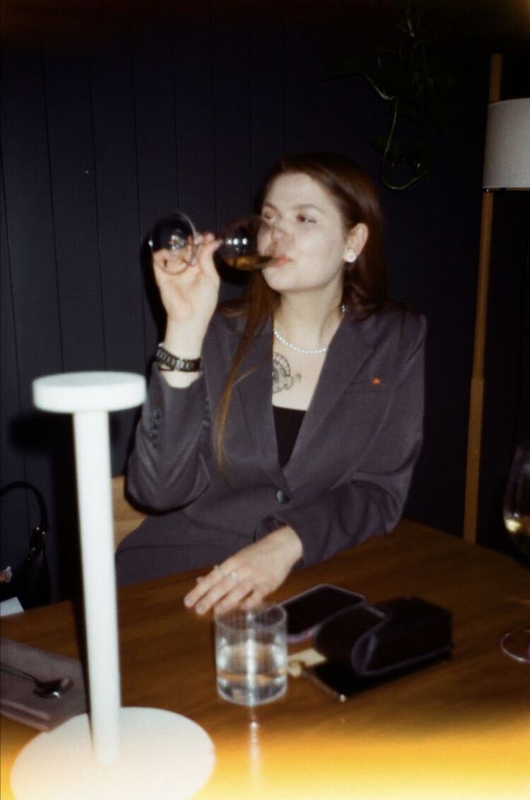  -,   , 25 ,   ,   