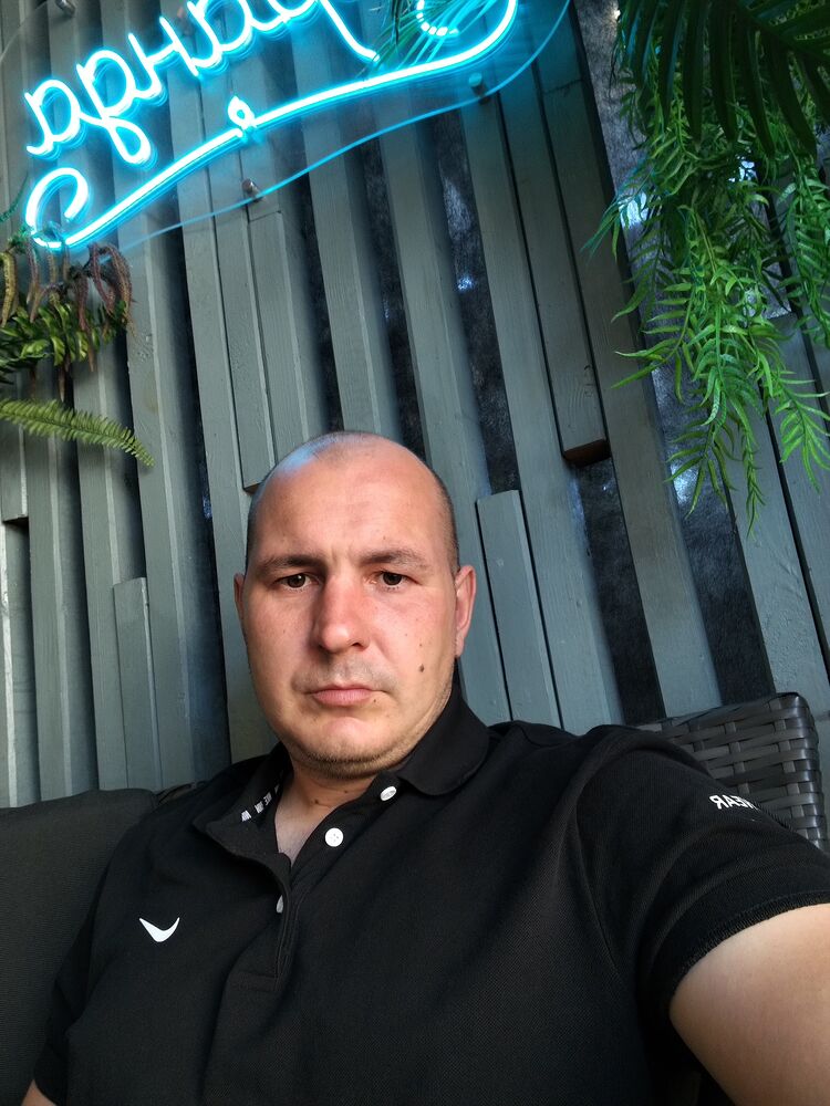   ,   Ruslan, 39 ,   ,   