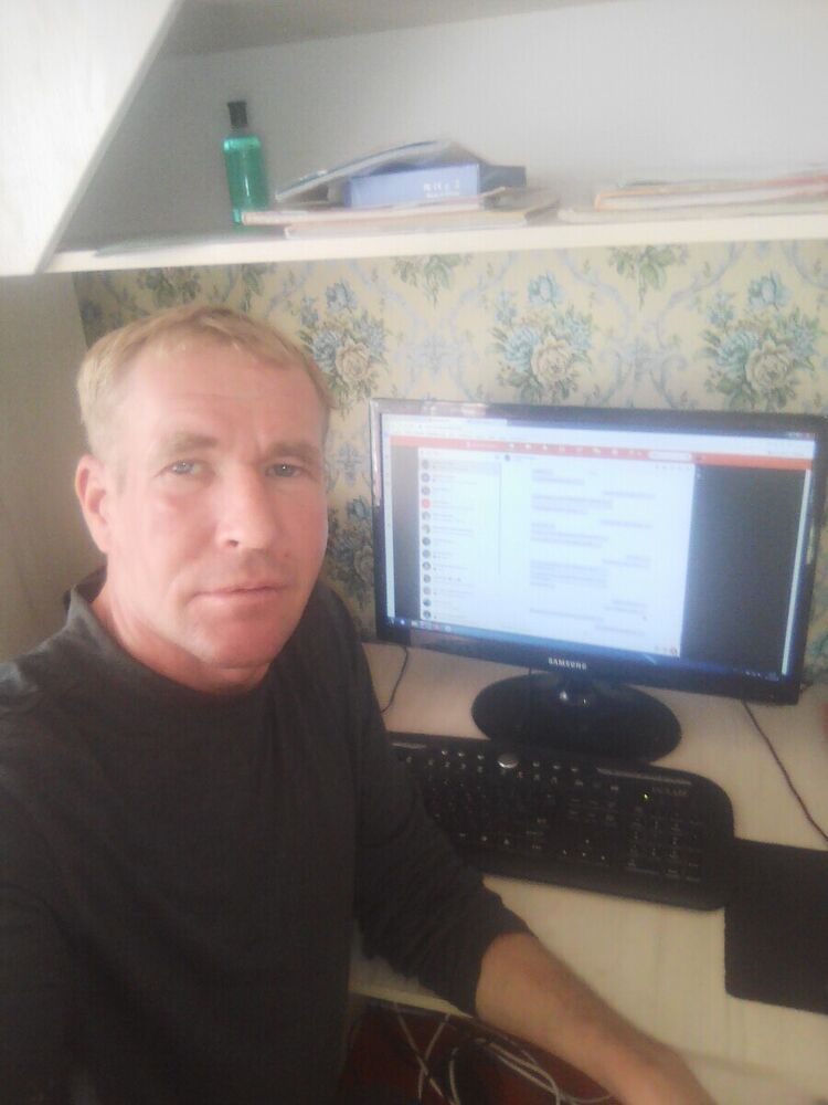  ,   Tahir, 45 ,     , c 