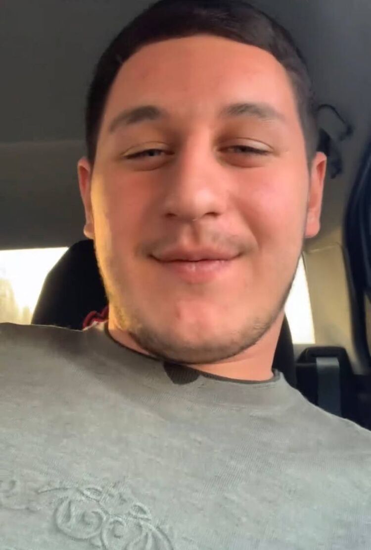  ,   Gevorg, 24 ,   ,   