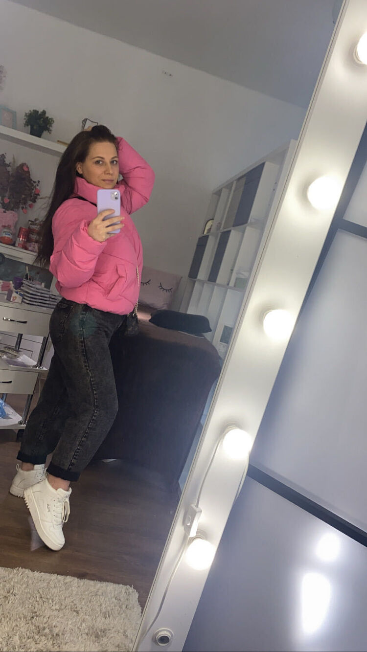  54073427  , 32 ,    -