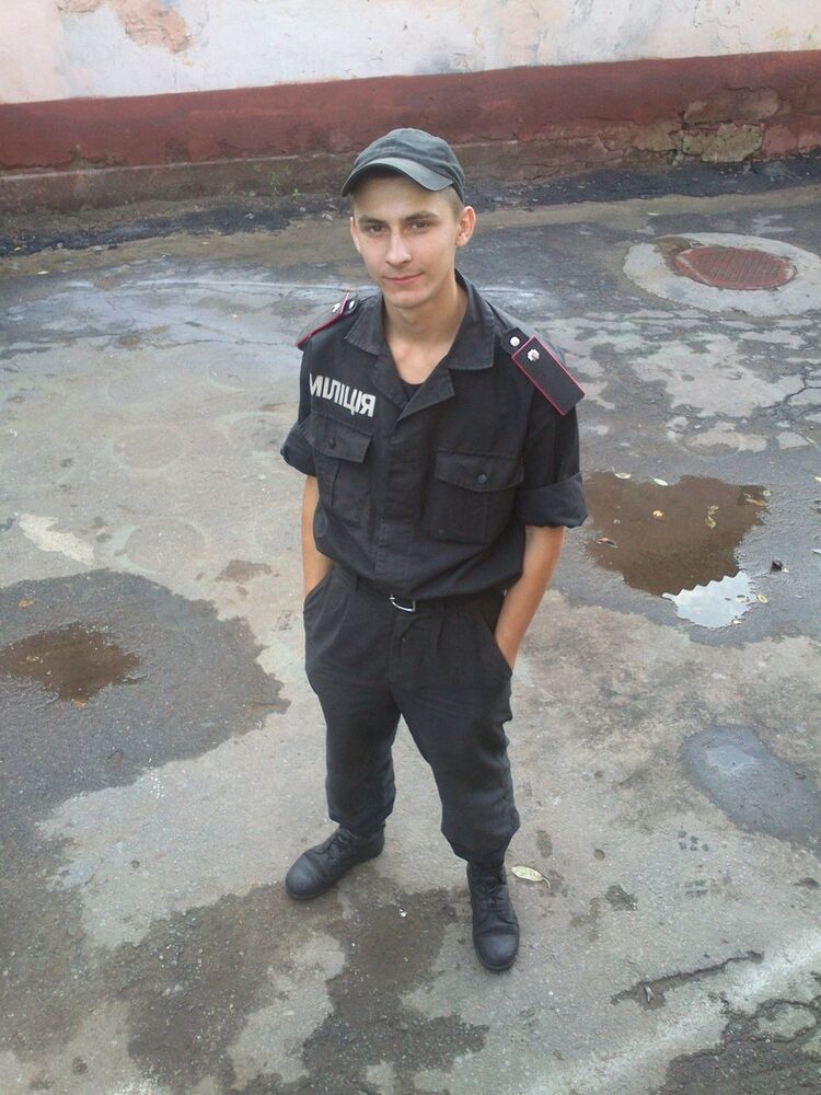  5326177  Andrey, 30 ,    