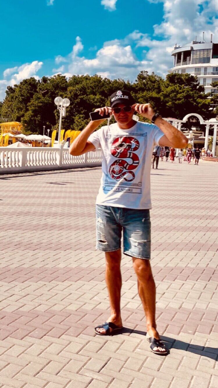  44547267  Taras, 30 ,    