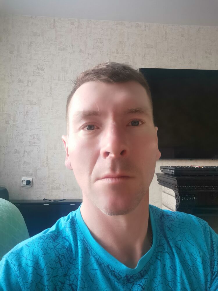 31800937  , 48 ,    