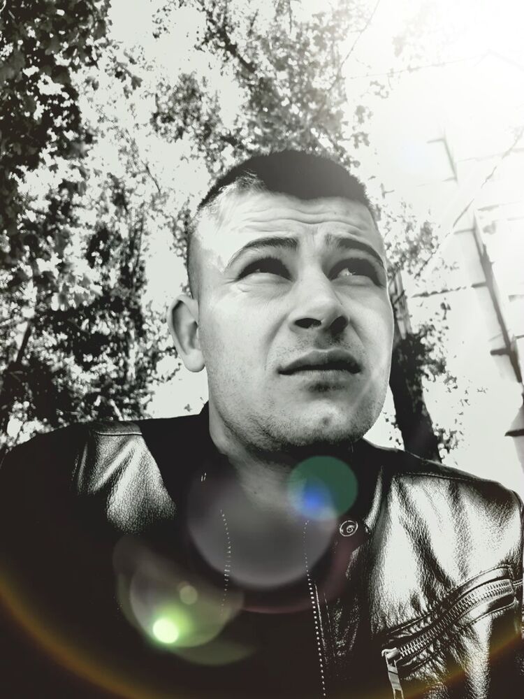  11338807  Roma, 32 ,    