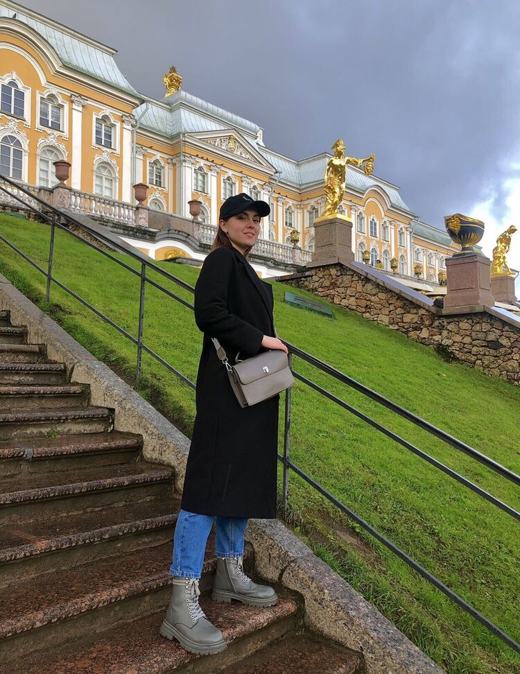  38823747  , 24 ,    -