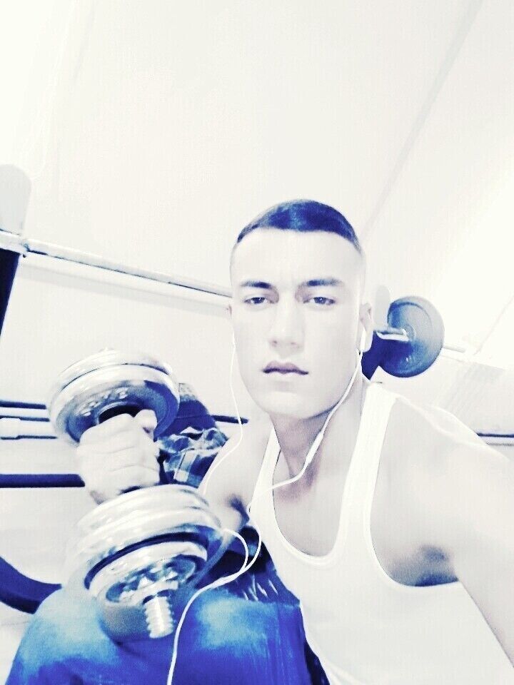  20734777  Shahboz, 25 ,    