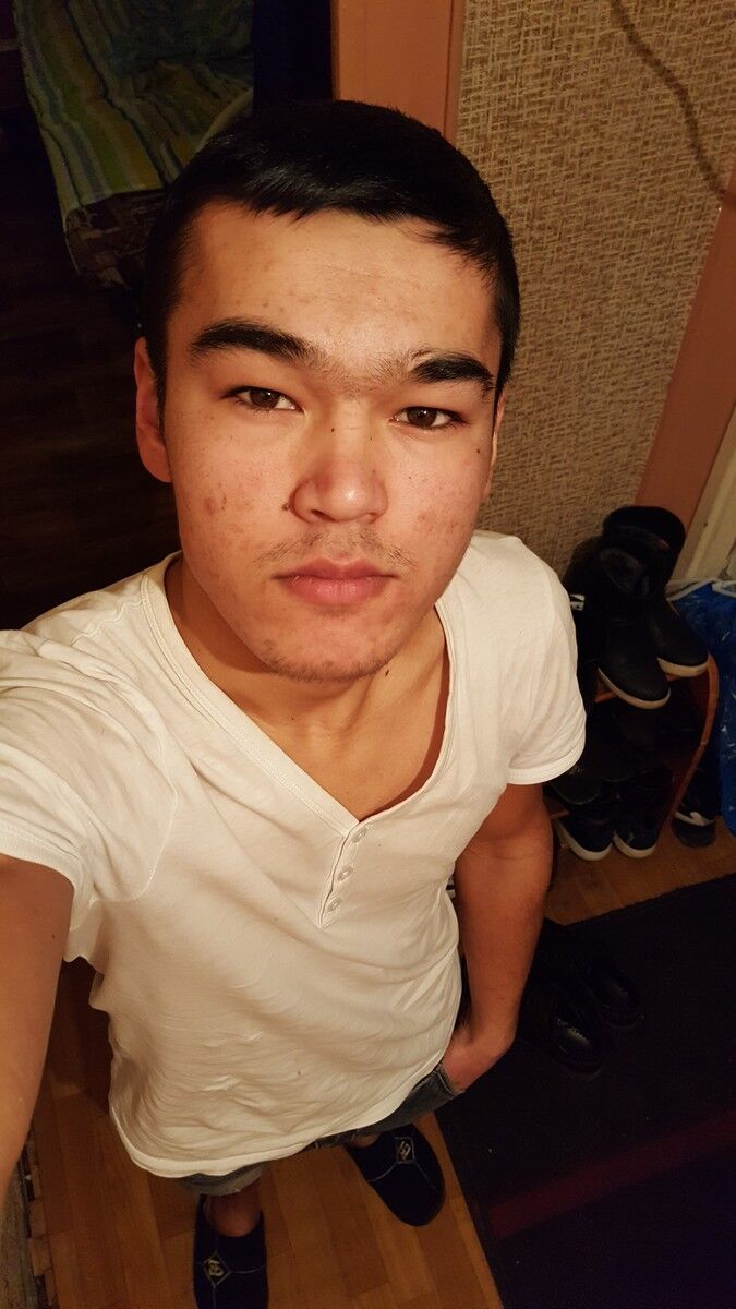  10967337  , 32 ,    