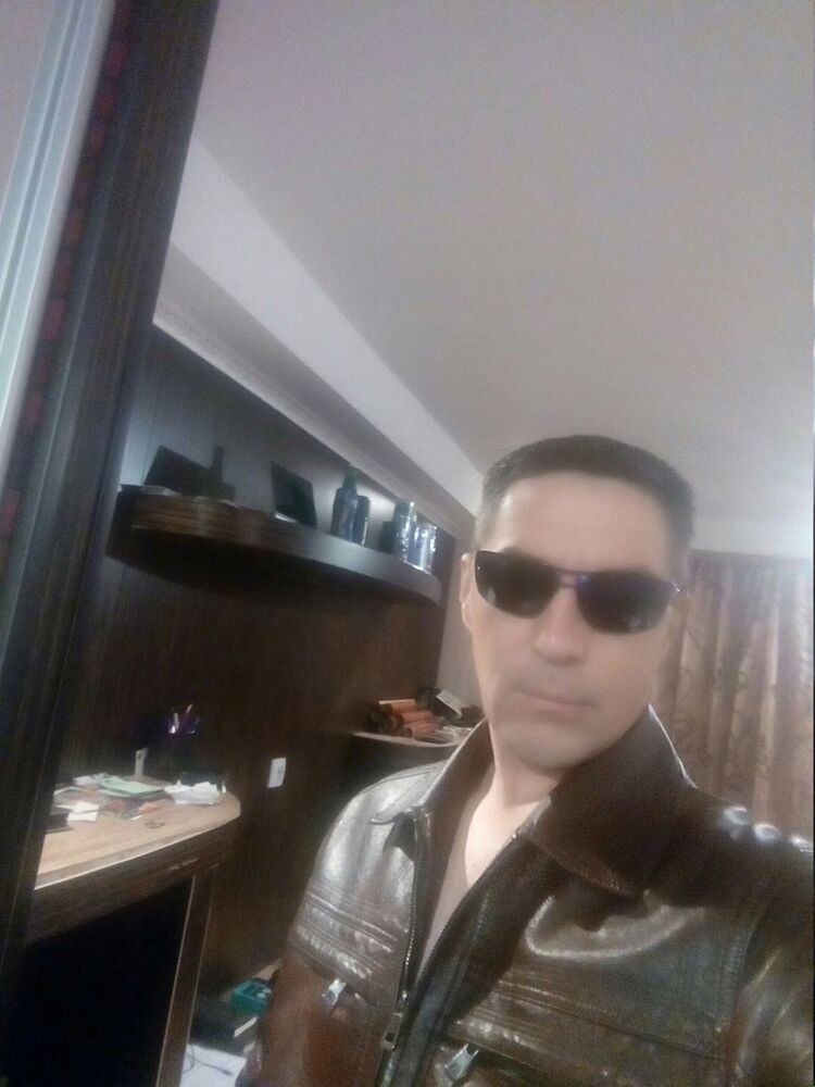  10680937  , 48 ,    