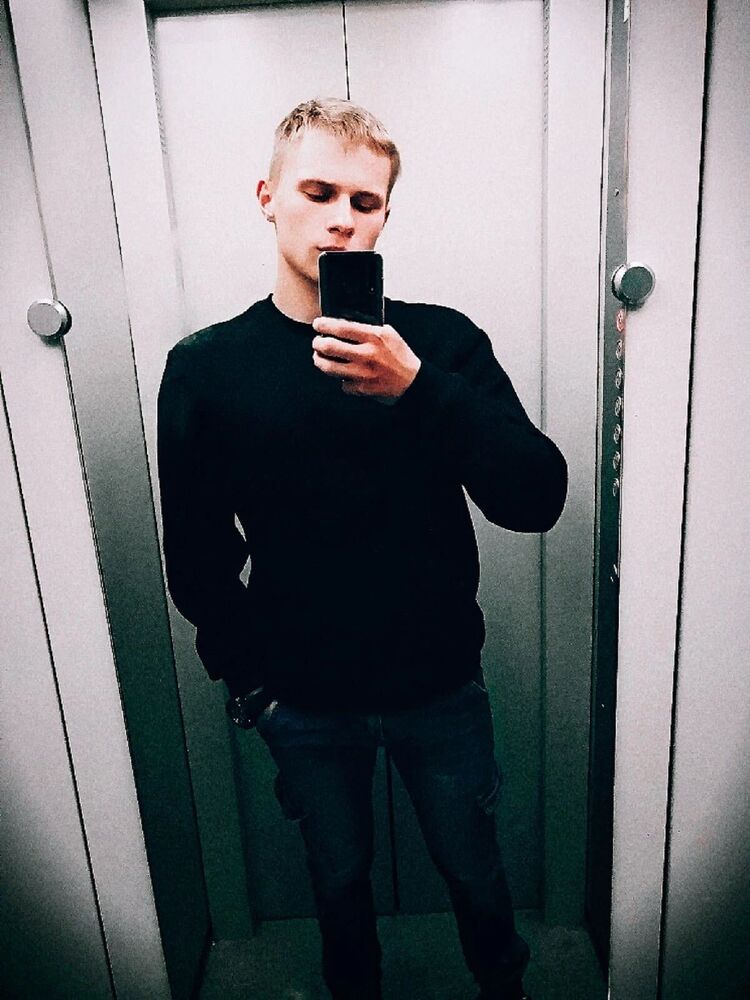  34320517  Dmitry, 25 ,    
