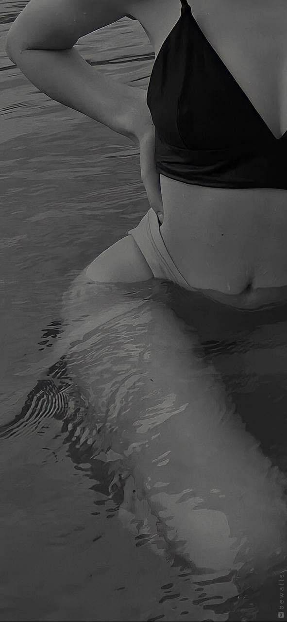  ,   Sasha, 22 ,   ,   