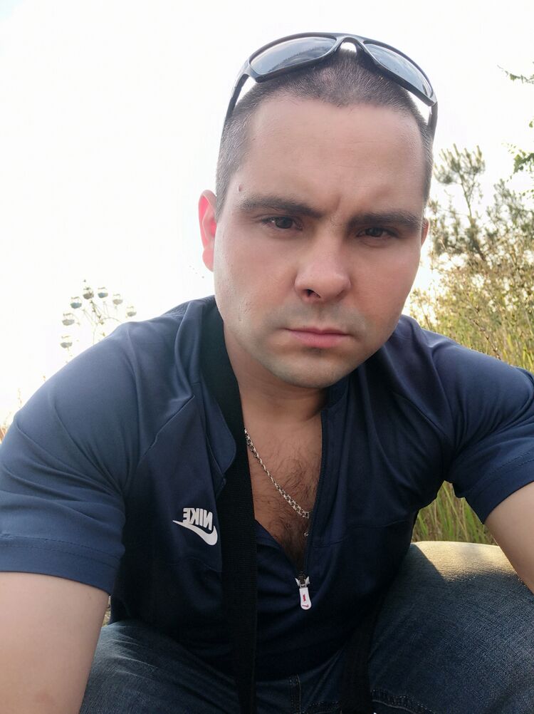  ,   Vitaly, 38 ,   ,   , c , 