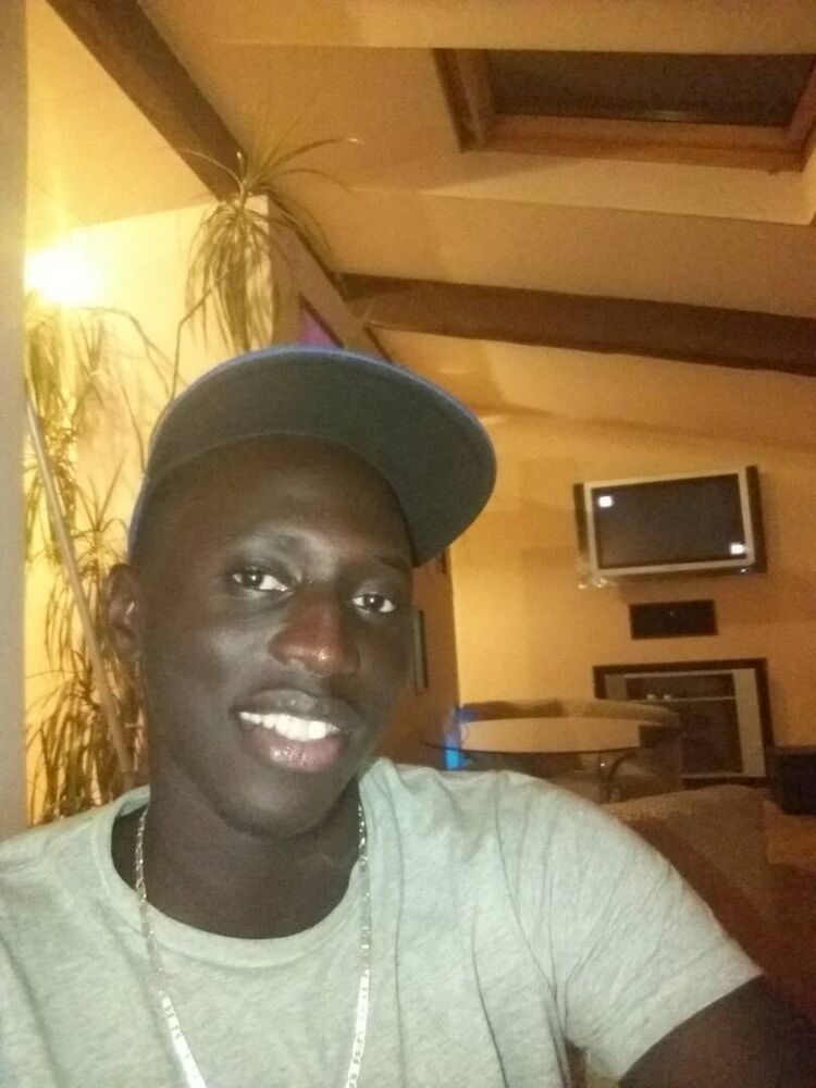  ,   Toure, 34 ,     , c 