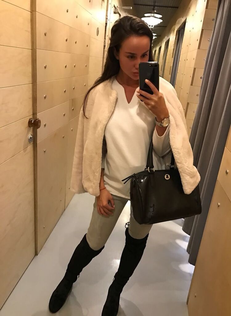  ,   , 27 ,   ,   , c 