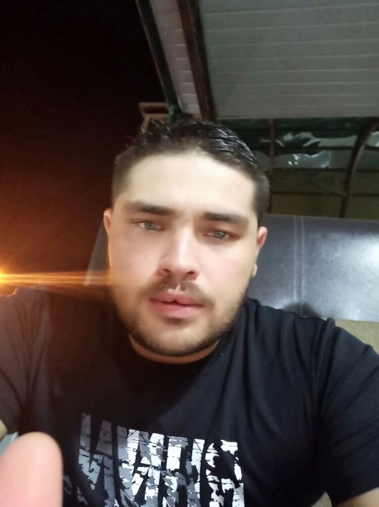  38479607  , 32 ,    