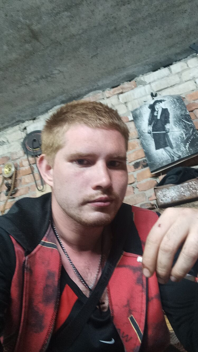  44639017  , 25 ,    