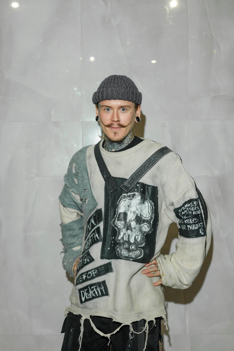 ���������� ������, ���� ������� ������, 32 ����, ������������ ��� ������, ����� � ���������