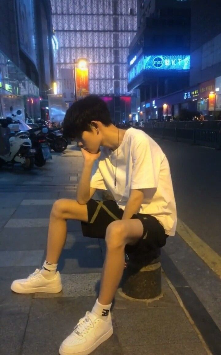  28526327  Nazar, 23 ,    