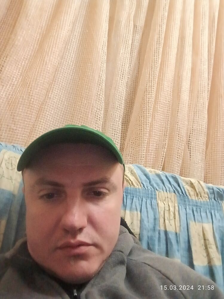 42451677  , 44 ,    