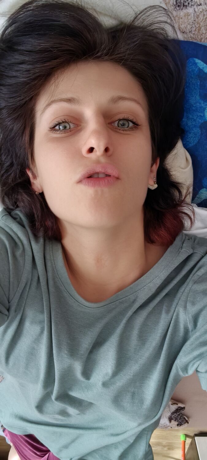  54047927  , 32 ,    