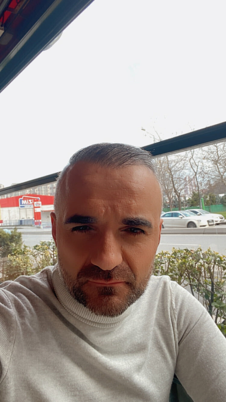  37307387  Erkan, 37 ,    -