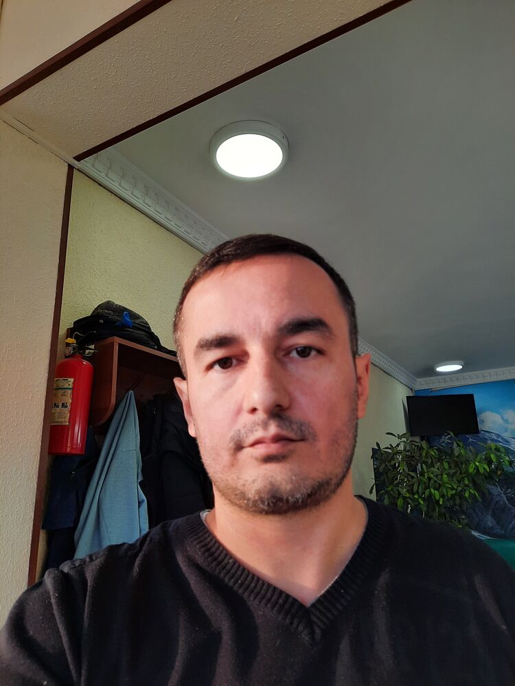  ,   Akmal, 40 ,   ,   