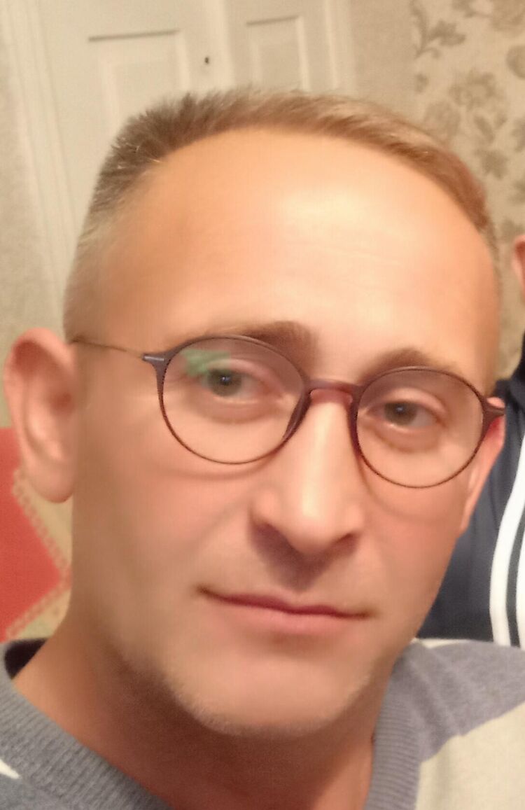  28279757  , 46 ,    