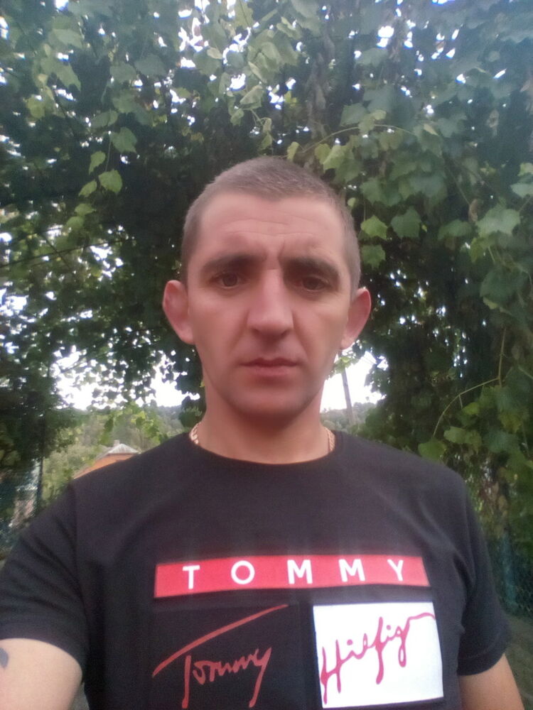  ,   Sergij, 40 ,   ,   , c 