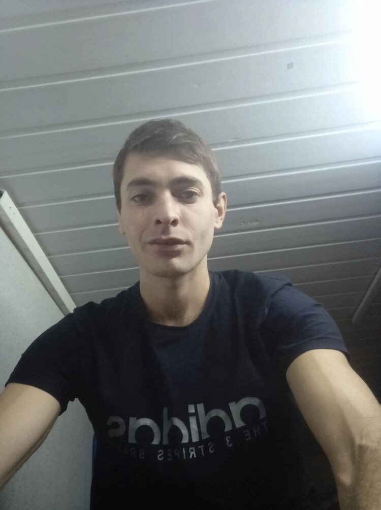  32647387  Ruslan, 28 ,    