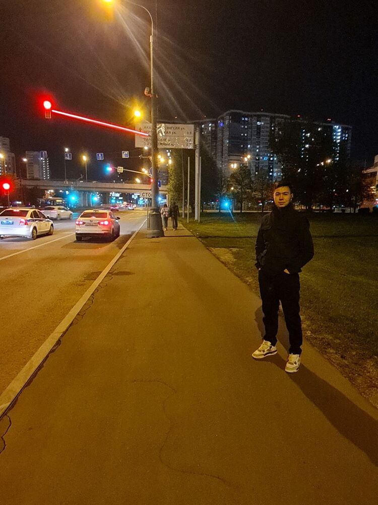  34544727  , 21 ,    