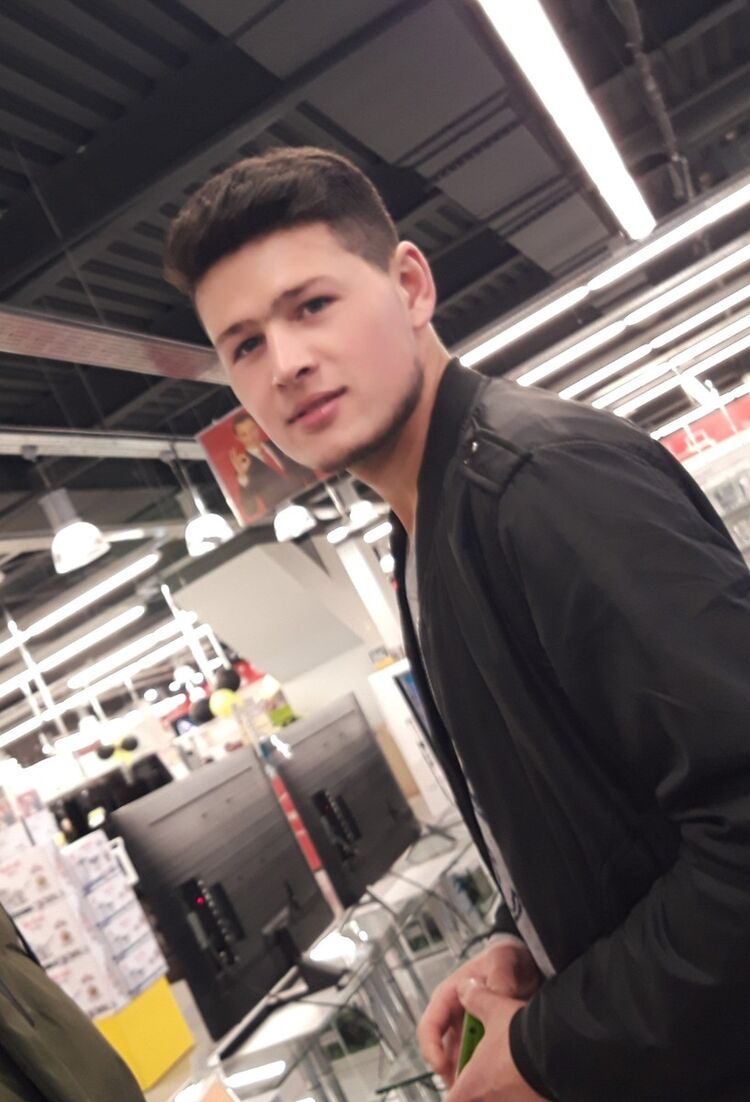  -,   , 28 ,  