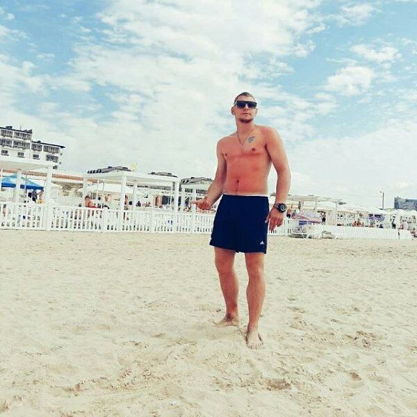  53553737  Vladimir, 36 ,    