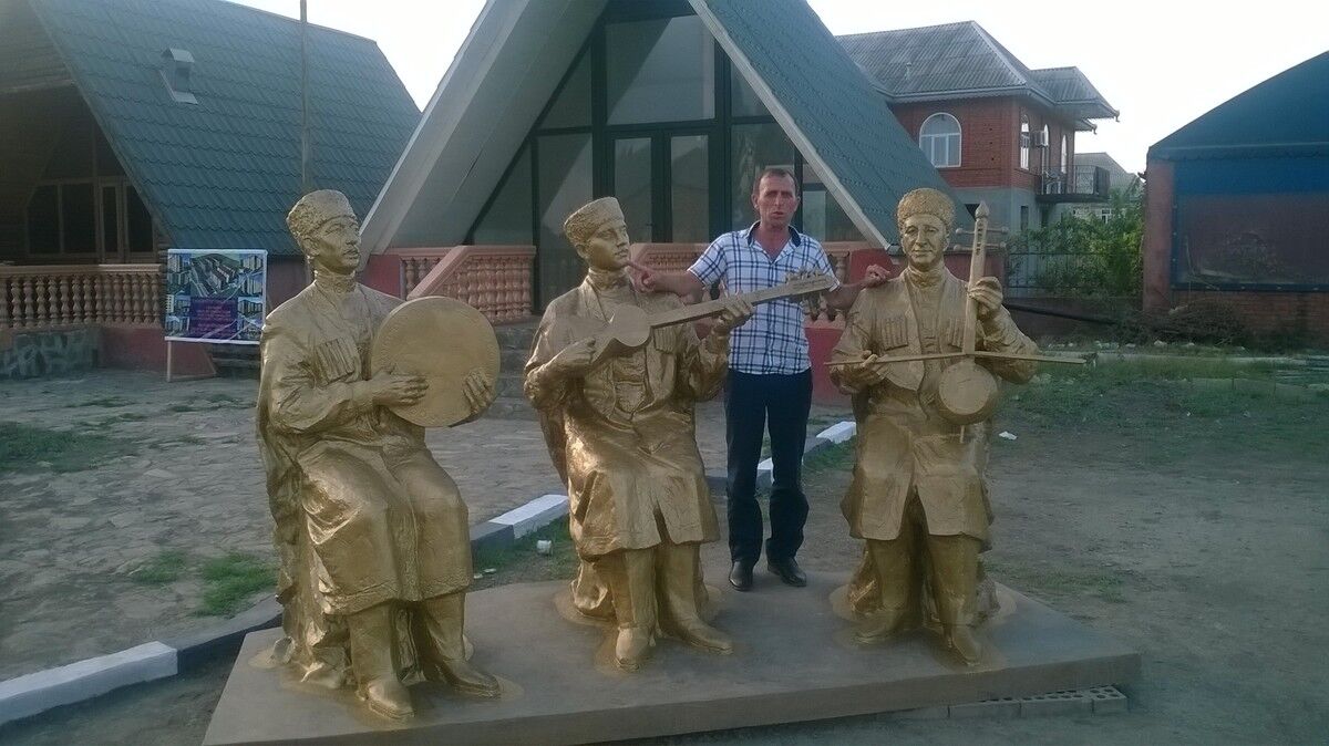  9489817  Bunyamin, 49 ,    