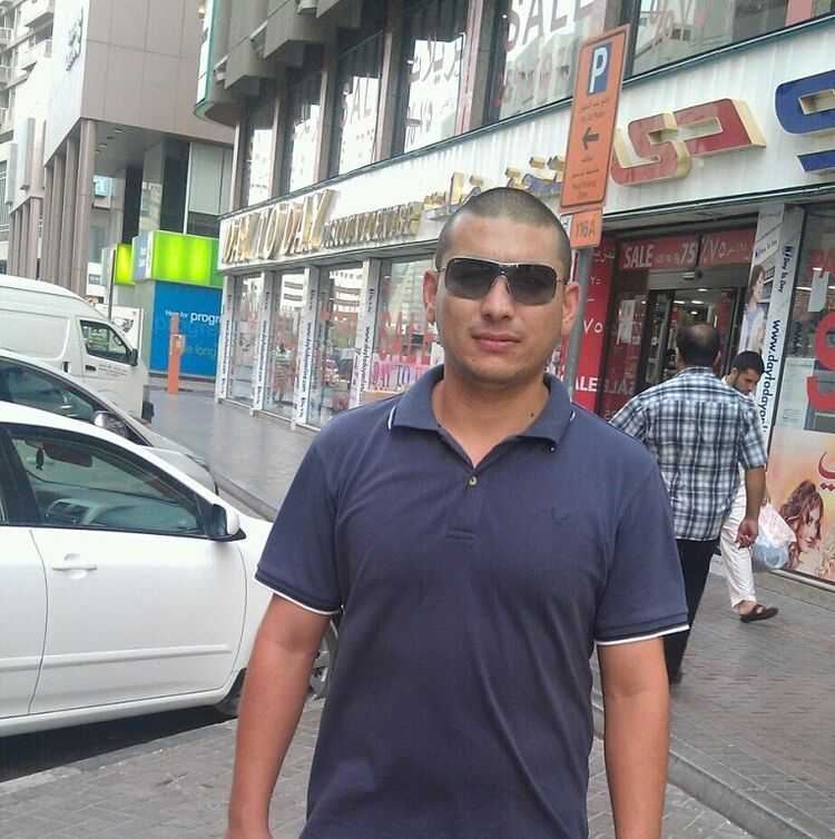  54096747  Rasul, 30 ,    