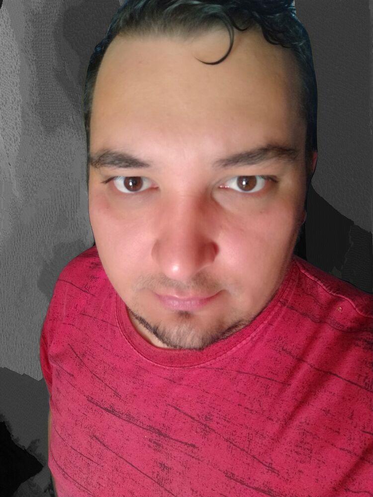  50722187  Pavel, 32 ,    