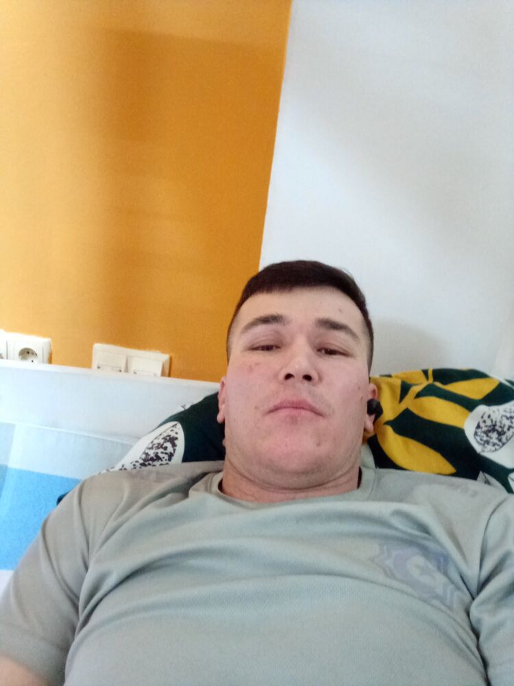  34838497  , 37 ,    