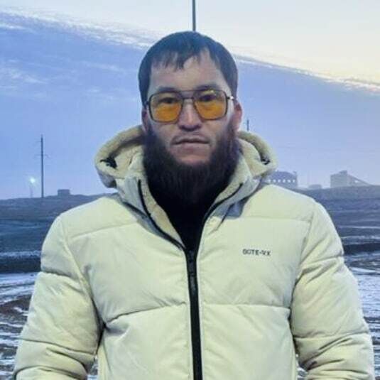  ,   Serik, 37 ,   