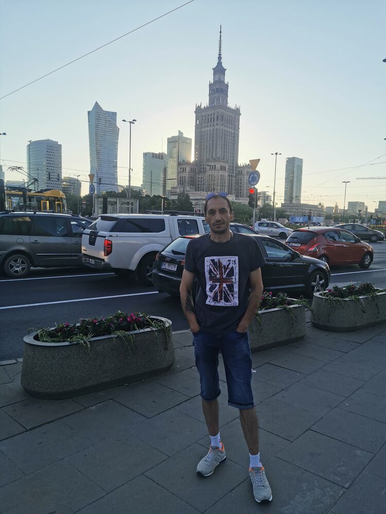  Sulejowek,   Misha, 42 ,   ,   , 