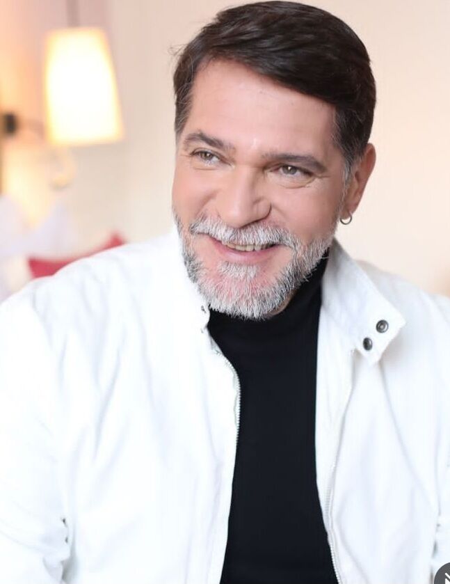  47558537  David, 61 ,    