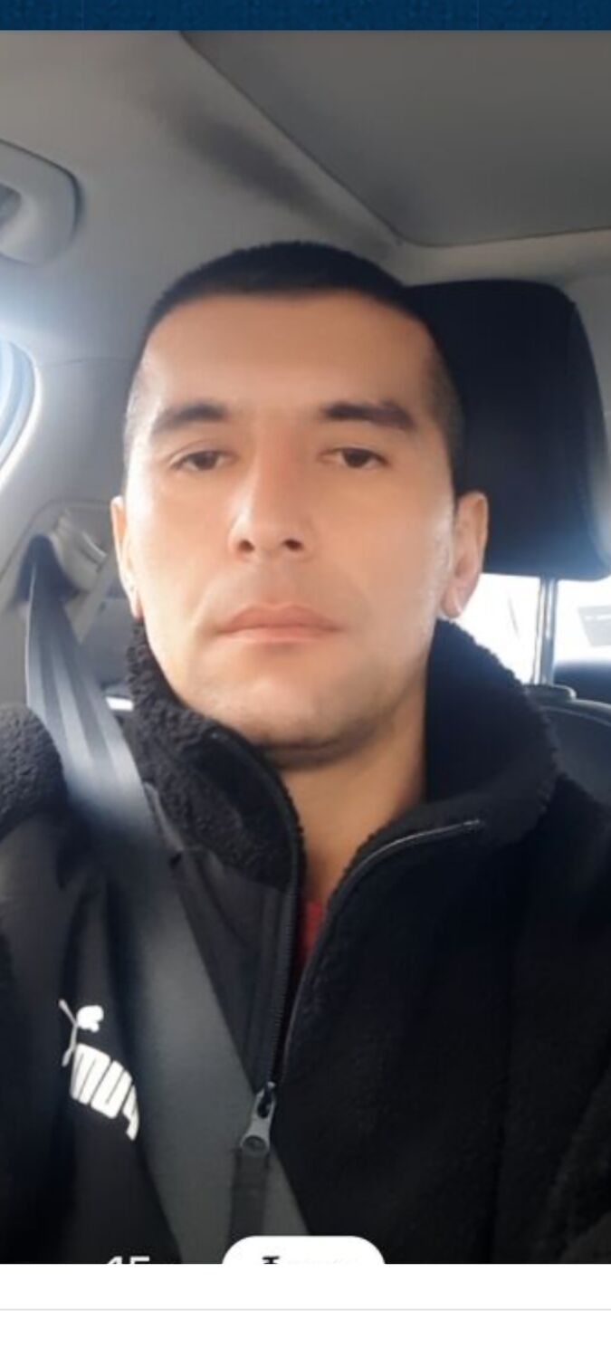  42125187  David, 31 ,    