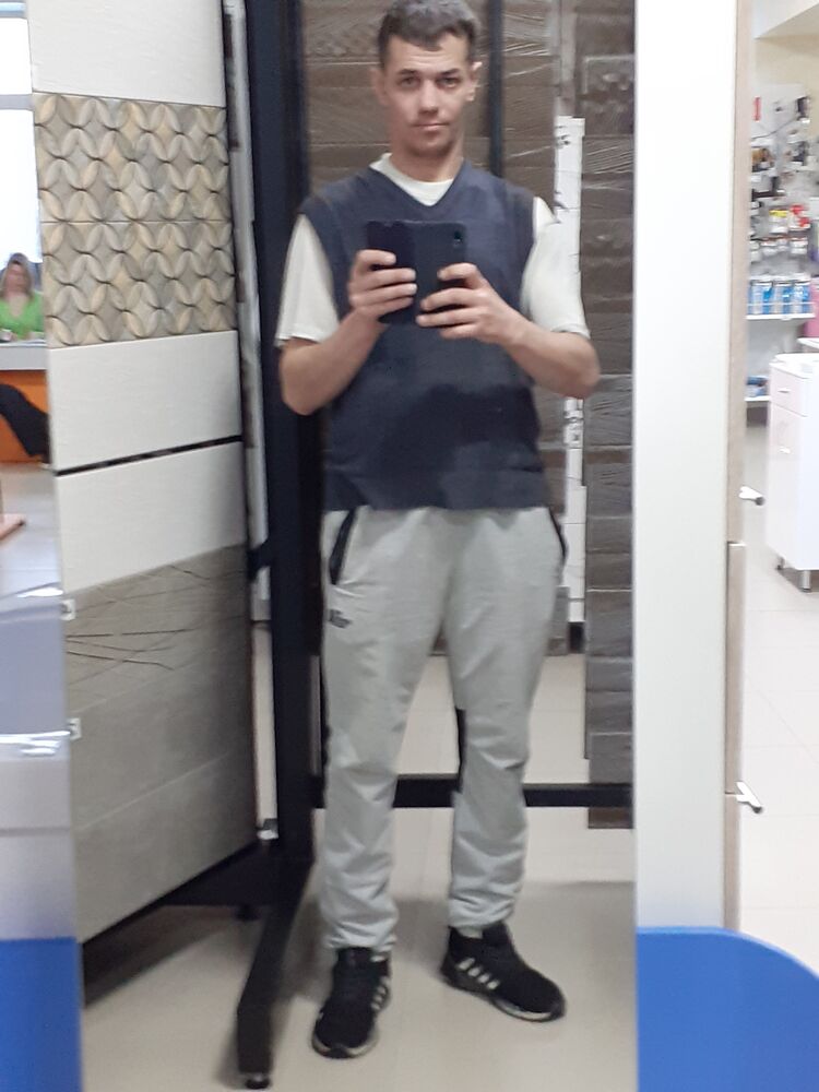  31736327  , 38 ,    