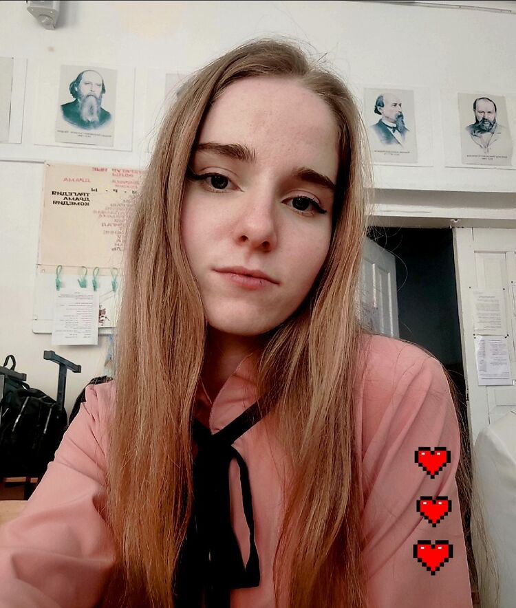  33145567  Yulia, 20 ,    