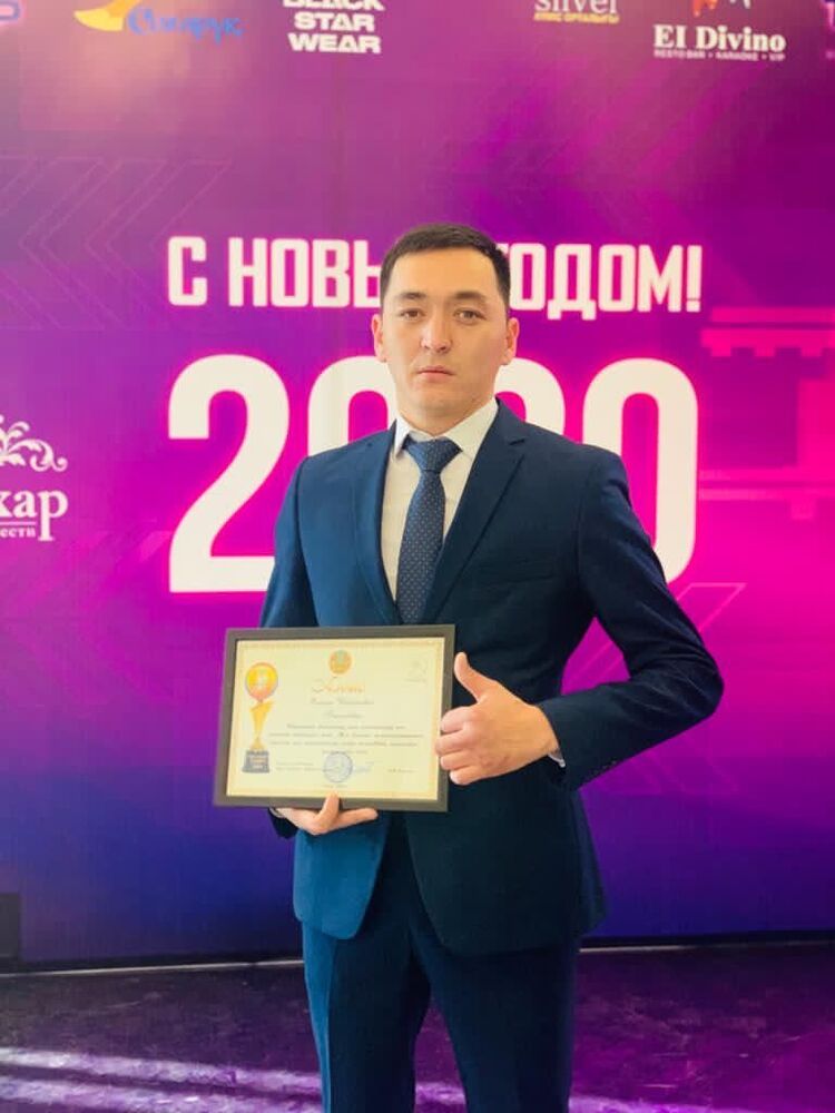  ,   Esiman, 34 ,   ,   