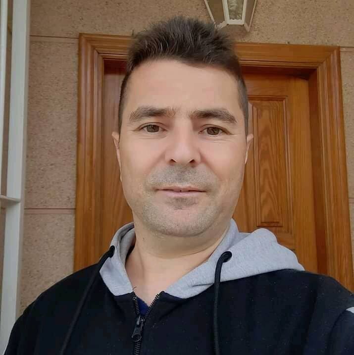  50484817  Andrei, 55 ,    