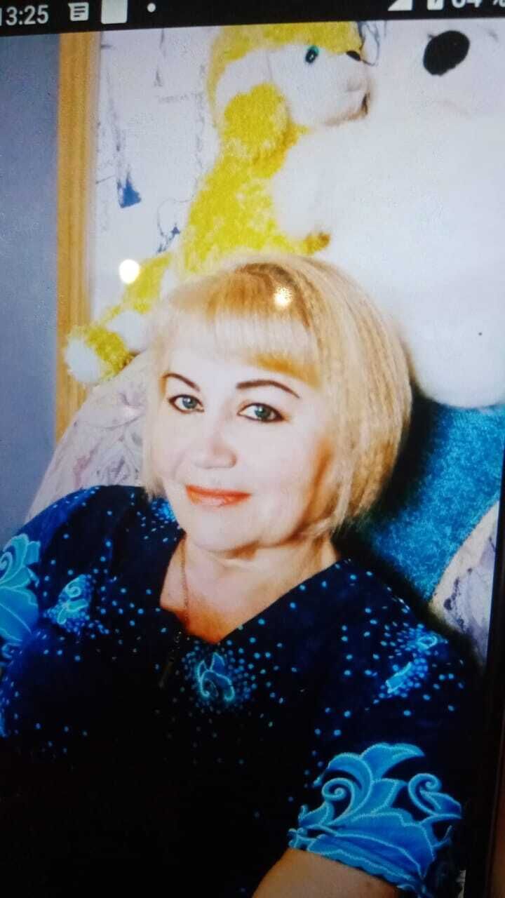  25678427  , 70 ,    