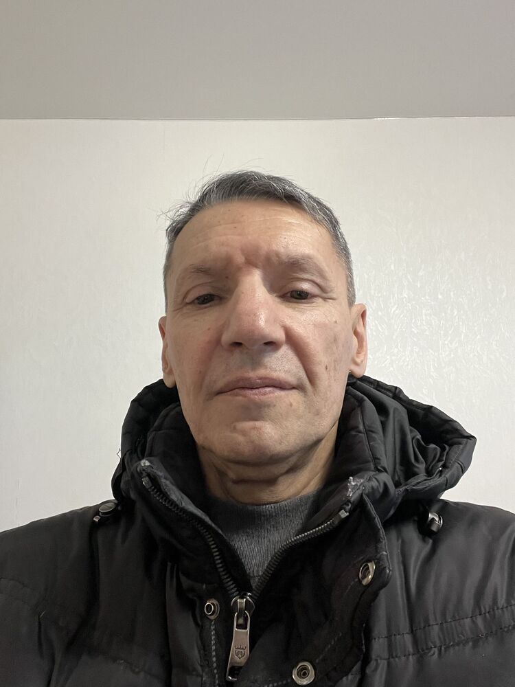  48429147  , 62 ,    