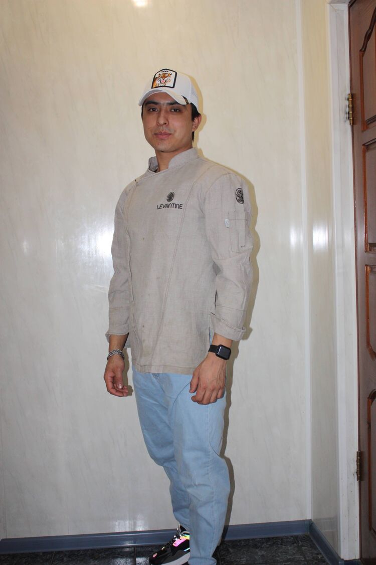  ,   Dean, 24 ,   ,   , c , 