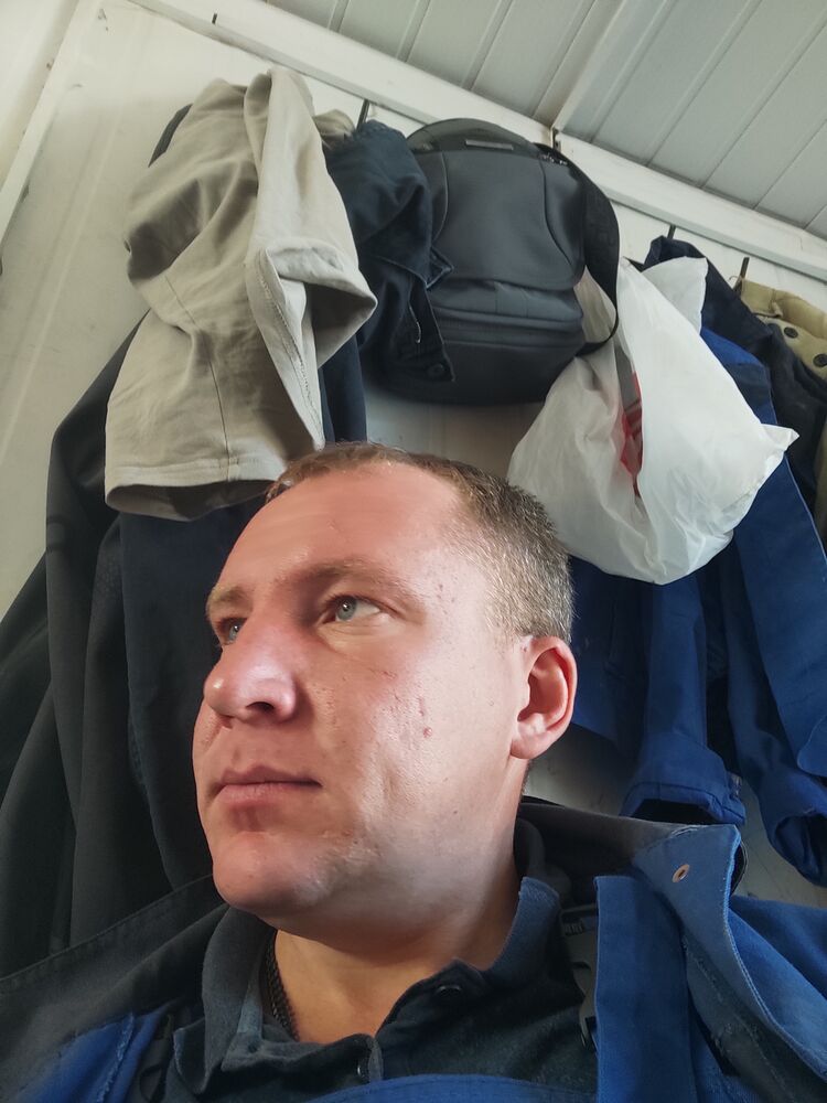  36504537  , 30 ,    