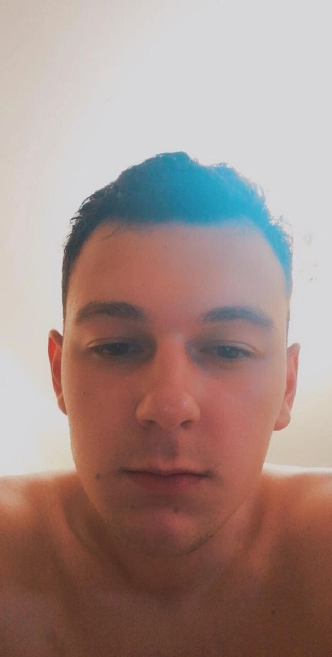  41416817  Ivan, 23 ,     