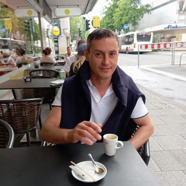 ���� 52025977 ������� Iurie, 37 ���, ���� ���������� � �������